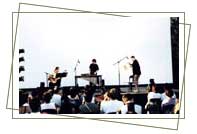 Выступление арт-трио "Золотая орда" на открытие кинофестиваля в г.По(Франция 2000г.)
